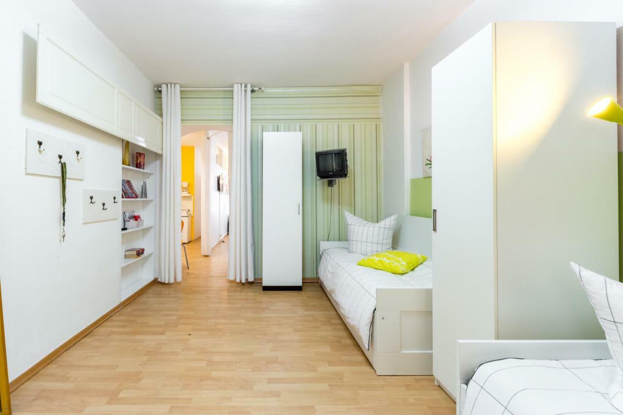 Schones 2-Zimmer-Apartment In Kollwitzplatz-Nahe Βερολίνο Εξωτερικό φωτογραφία